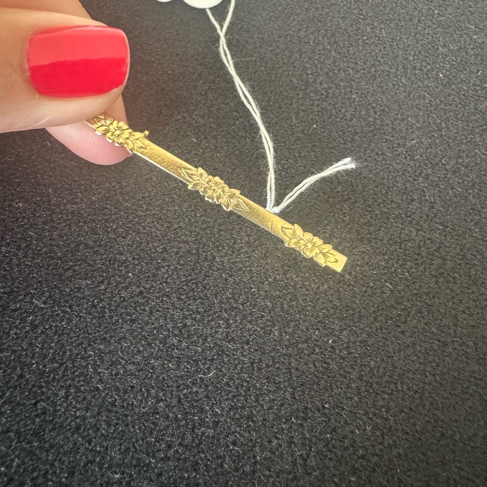 Gold Floral Bar Pin